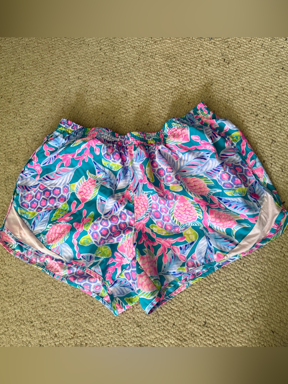 Lilly Pulitzer Lined Athletic Shorts Size L